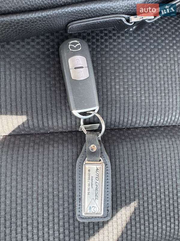 Позашляховик / Кросовер Mazda CX-5 2015 в Володимирі