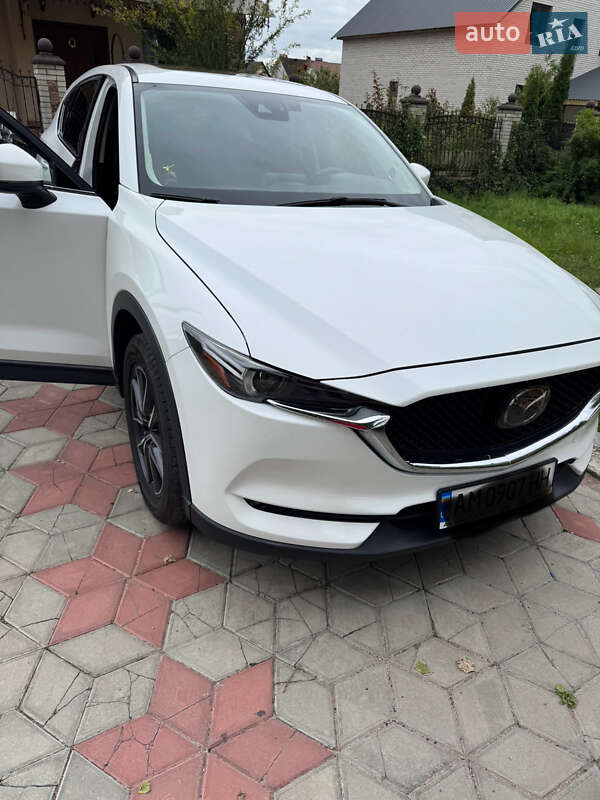 Позашляховик / Кросовер Mazda CX-5 2017 в Житомирі
