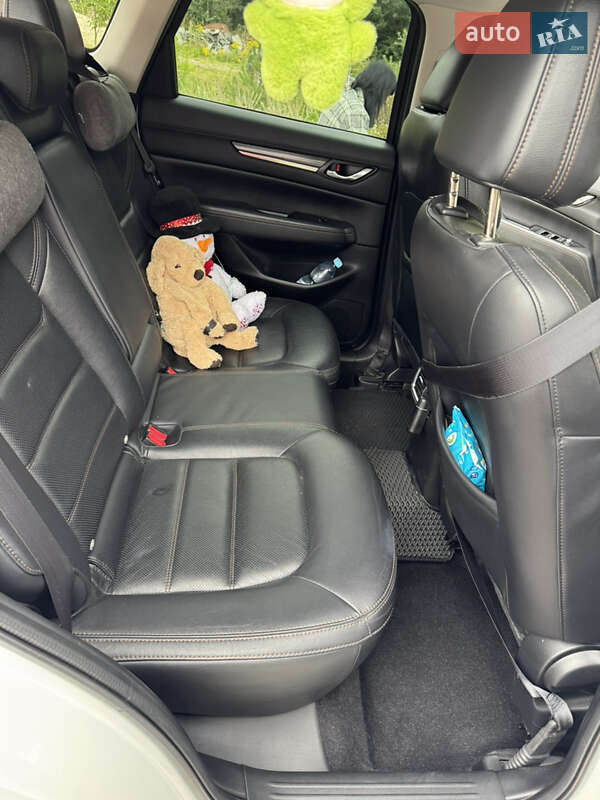 Позашляховик / Кросовер Mazda CX-5 2017 в Житомирі