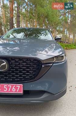 Позашляховик / Кросовер Mazda CX-5 2024 в 