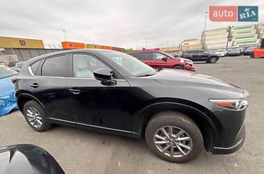 Внедорожник / Кроссовер Mazda CX-5 2024 в 