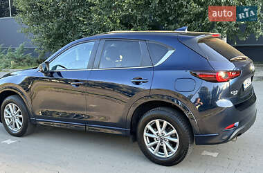 Внедорожник / Кроссовер Mazda CX-5 2023 в 