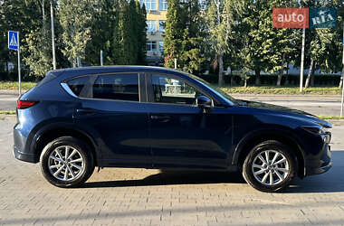 Внедорожник / Кроссовер Mazda CX-5 2023 в 