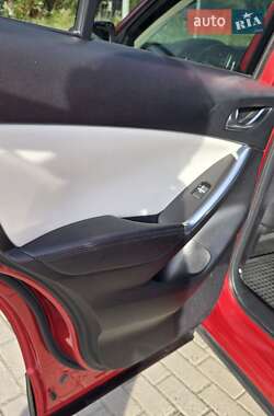 Внедорожник / Кроссовер Mazda CX-5 2015 в 