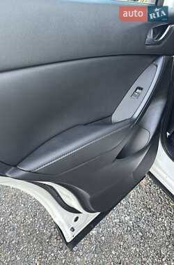 Внедорожник / Кроссовер Mazda CX-5 2012 в 