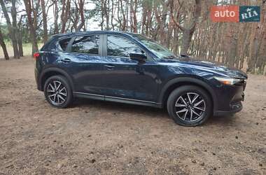 Внедорожник / Кроссовер Mazda CX-5 2018 в 