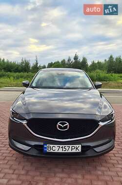 Внедорожник / Кроссовер Mazda CX-5 2017 в 