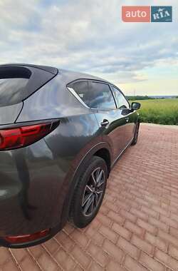 Внедорожник / Кроссовер Mazda CX-5 2017 в 