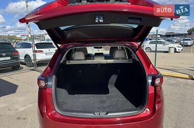 Внедорожник / Кроссовер Mazda CX-5 2017 в 