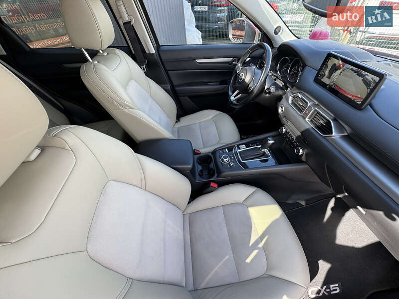 Позашляховик / Кросовер Mazda CX-5 2017 в Києві