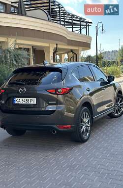 Позашляховик / Кросовер Mazda CX-5 2021 в 