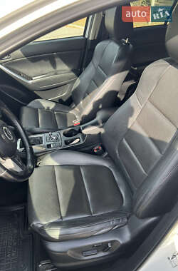 Внедорожник / Кроссовер Mazda CX-5 2015 в 
