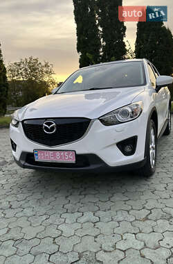 Позашляховик / Кросовер Mazda CX-5 2014 в 