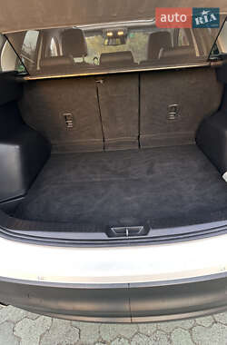 Позашляховик / Кросовер Mazda CX-5 2014 в 