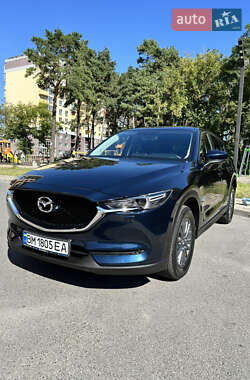 Позашляховик / Кросовер Mazda CX-5 2018 в 