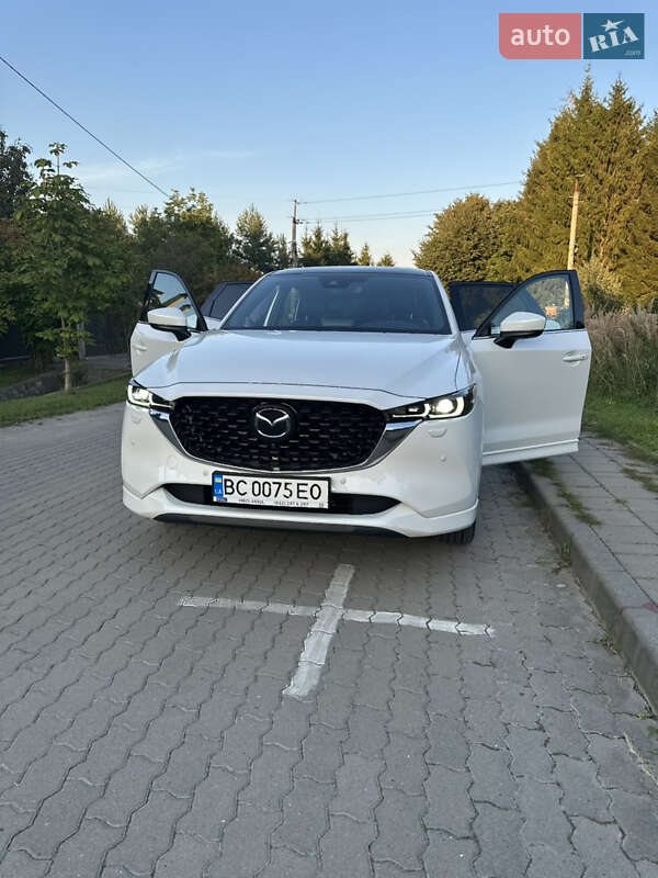 Внедорожник / Кроссовер Mazda CX-5 2023 в 