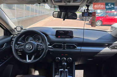 Позашляховик / Кросовер Mazda CX-5 2019 в 