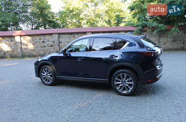 Позашляховик / Кросовер Mazda CX-5 2021 в 