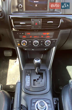 Позашляховик / Кросовер Mazda CX-5 2012 в 