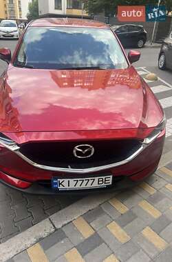 Внедорожник / Кроссовер Mazda CX-5 2017 в 
