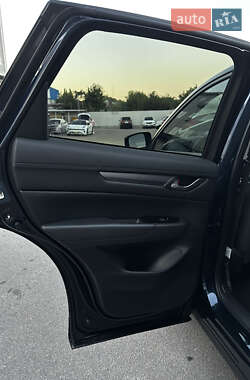 Позашляховик / Кросовер Mazda CX-5 2024 в 