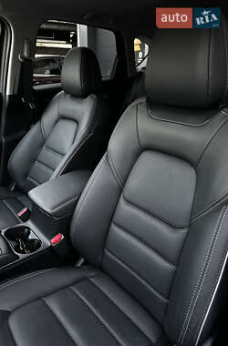 Позашляховик / Кросовер Mazda CX-5 2024 в 