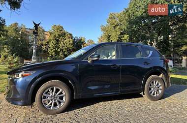Позашляховик / Кросовер Mazda CX-5 2024 в 