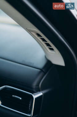 Позашляховик / Кросовер Mazda CX-5 2020 в 