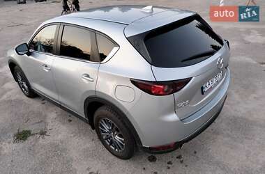 Позашляховик / Кросовер Mazda CX-5 2019 в 