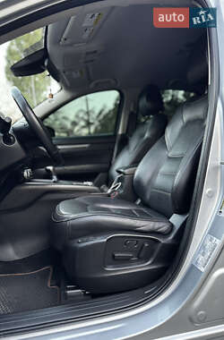 Позашляховик / Кросовер Mazda CX-5 2018 в 