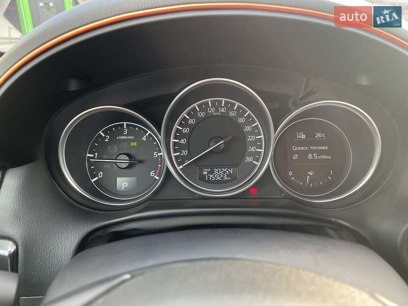 Внедорожник / Кроссовер Mazda CX-5 2015 в Черновцах