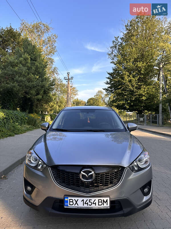 Позашляховик / Кросовер Mazda CX-5 2014 в 