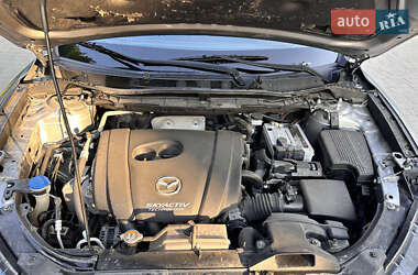 Позашляховик / Кросовер Mazda CX-5 2014 в 