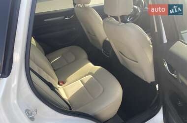 Позашляховик / Кросовер Mazda CX-5 2019 в 