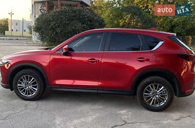 Внедорожник / Кроссовер Mazda CX-5 2017 в 