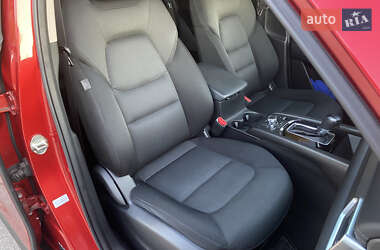 Внедорожник / Кроссовер Mazda CX-5 2017 в 