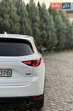 Внедорожник / Кроссовер Mazda CX-5 2018 в 