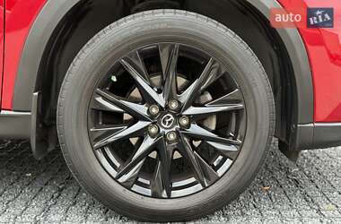 Позашляховик / Кросовер Mazda CX-5 2020 в 