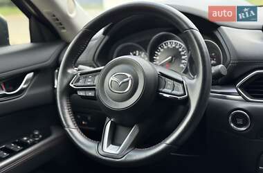 Позашляховик / Кросовер Mazda CX-5 2020 в 