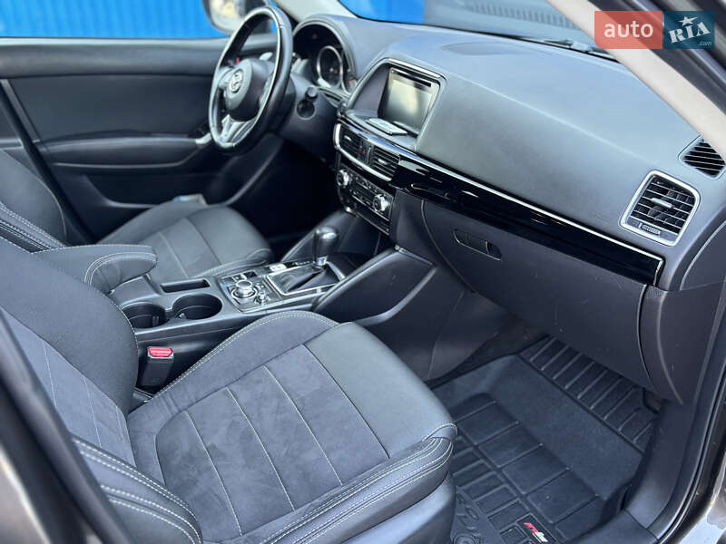 Позашляховик / Кросовер Mazda CX-5 2015 в Рівному