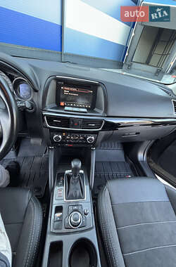 Внедорожник / Кроссовер Mazda CX-5 2015 в 