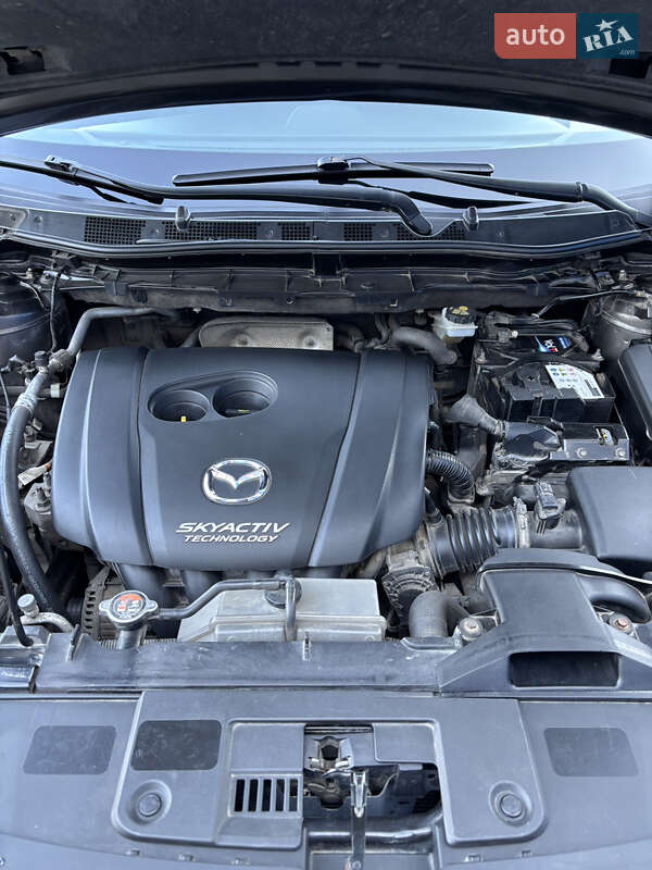 Позашляховик / Кросовер Mazda CX-5 2015 в Рівному