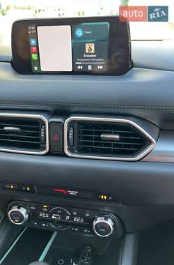 Внедорожник / Кроссовер Mazda CX-5 2018 в 