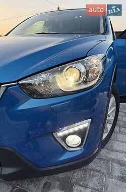 Позашляховик / Кросовер Mazda CX-5 2012 в 