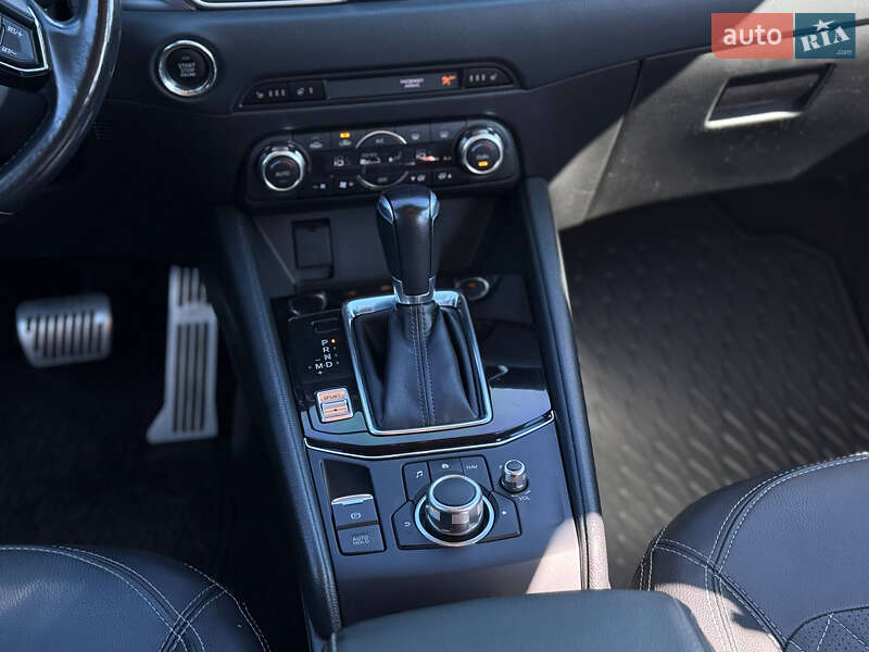 Внедорожник / Кроссовер Mazda CX-5 2018 в Киеве фото 10 Внедорожник / Кроссовер Mazda CX-5 2018 в Киеве