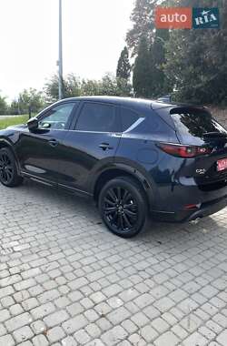 Позашляховик / Кросовер Mazda CX-5 2024 в 