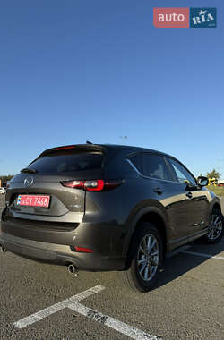 Внедорожник / Кроссовер Mazda CX-5 2022 в 