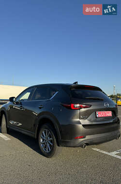 Внедорожник / Кроссовер Mazda CX-5 2022 в 