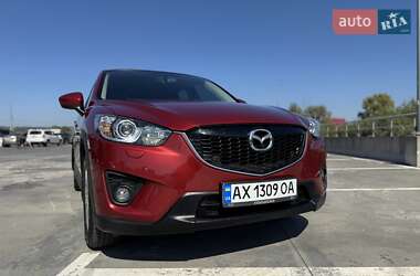Позашляховик / Кросовер Mazda CX-5 2012 в 