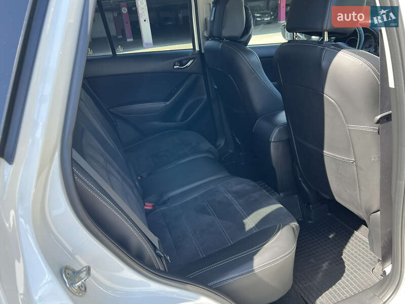 Внедорожник / Кроссовер Mazda CX-5 2016 в Киеве